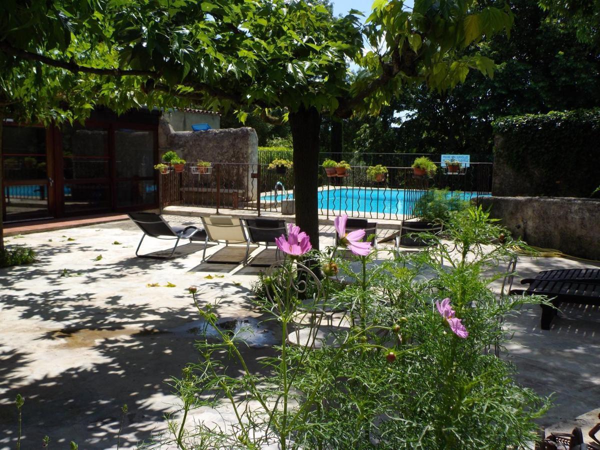 Logis des Magnans - le Murier - Sauve Extérieur photo
